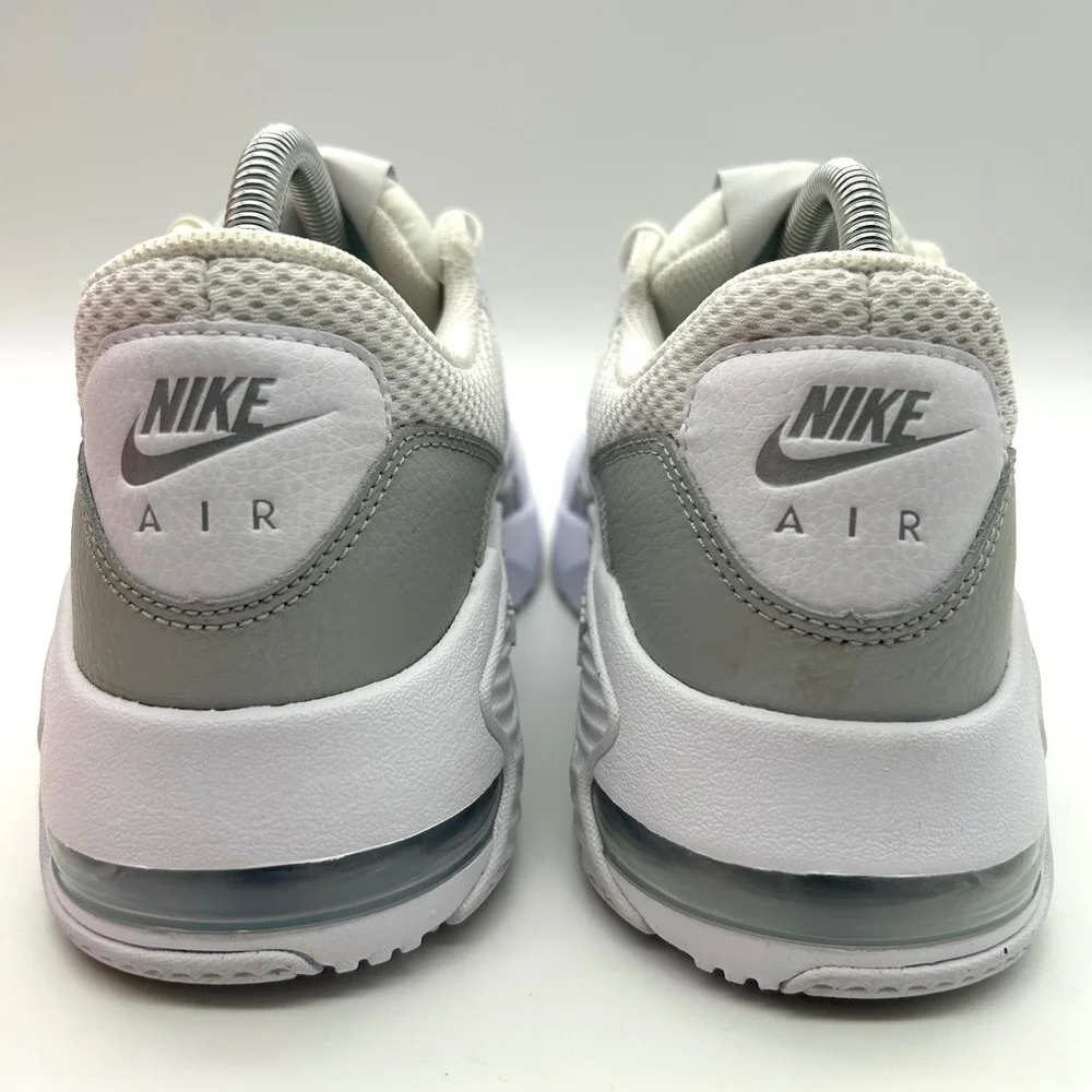 Nike Air‎ Max Excee Shoes Womens 10 White Metallic Platinum Running Sneakers